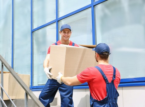 Man with a van vehicle ready for a local move in Pentonville