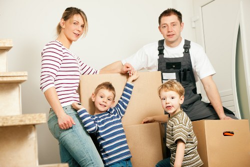 Local man with a van service in Pentonville supporting a careful move