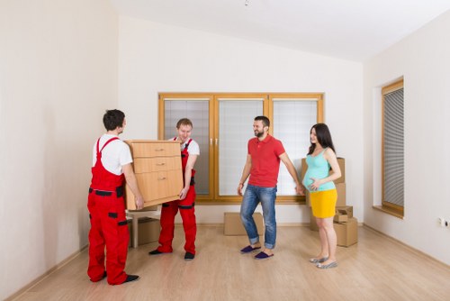 Commercial removal truck hire for Pentonville businesses